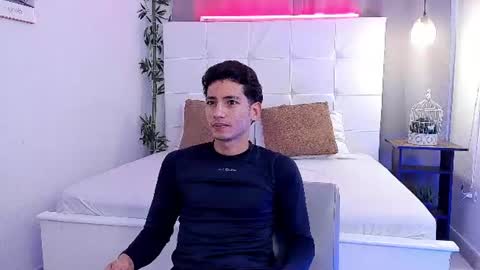 Snapshot of alejo_exotic chatting on June 2026 12:09:02 PM alejo_exotic online show from June 2026 12:09:02 PM