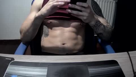 Snapshot of alejoduarte16 chatting on April 2026 06:09:01 PM alejoduarte16 online show from April 2026 06:09:01 PM