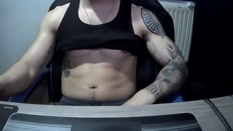 Snapshot of alejoduarte16 chatting on April 2026 04:09:02 PM alejoduarte16 online show from April 2026 04:09:02 PM