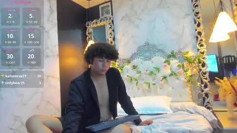 Snapshot of alejofoxx18 chatting on February 2025 01:38:01 AM Alejandro or Alejo online show from February 2025 01:38:01 AM