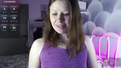 Snapshot of alekasamui chatting on October 2025 10:51:01 PM Aleksa online show from October 2025 10:51:01 PM