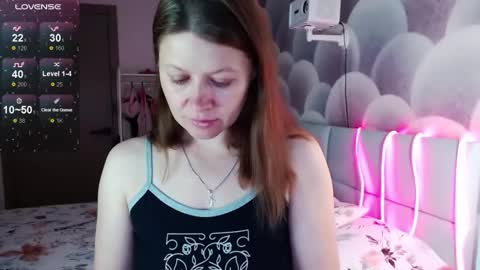 Snapshot of alekasamui chatting on October 2025 10:54:02 PM Aleksa online show from October 2025 10:54:02 PM