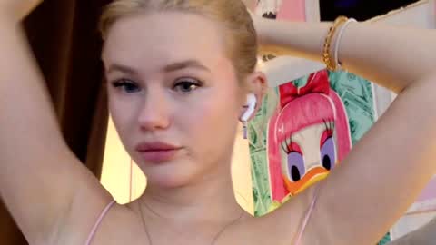 Lexi online show from December 2024 10:24:01 AM