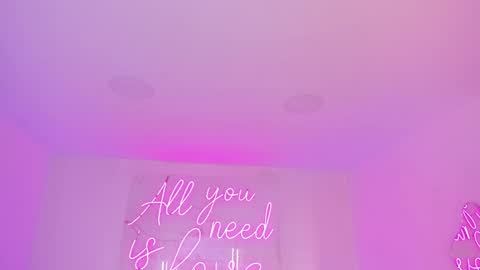 Aleksandra  online show from February 2026 12:45:02 PM