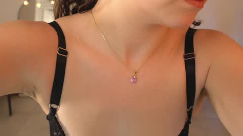 Ale online show from December 2024 11:24:01 PM