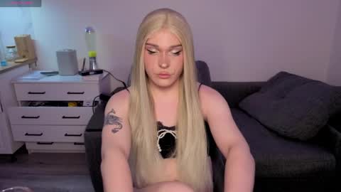 Snapshot of alena_dubai chatting on April 2026 02:30:01 PM ALENA INDEPENDENT MODEL online show from April 2026 02:30:01 PM