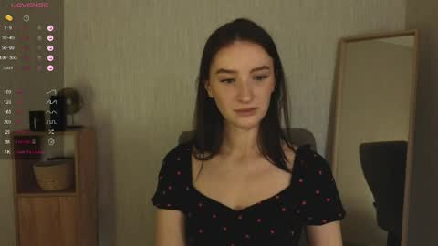 Snapshot of alena_navi chatting on March 2026 02:17:01 PM Alena online show from March 2026 02:17:01 PM