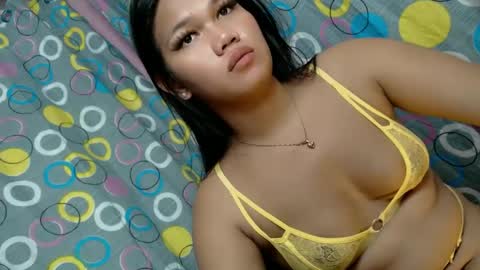 Snapshot of alena_sanggre69 chatting on January 2025 07:37:01 PM Kimmygirl online show from January 2025 07:37:01 PM