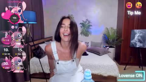 AlenaCoplan online show from September 2025 06:31:02 PM