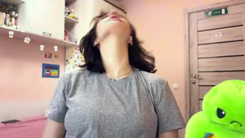 Nora online show from April 2026 02:55:02 PM