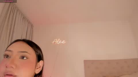 Snapshot of alesay_dreams chatting on March 2026 06:45:02 PM Alesay online show from March 2026 06:45:02 PM