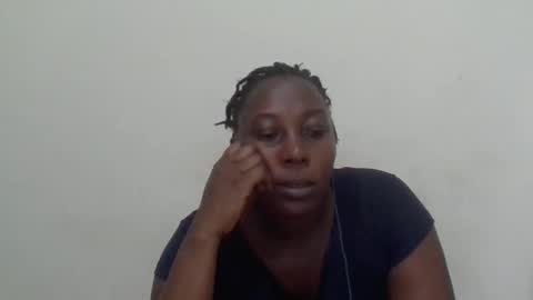 Snapshot of alesha_ chatting on March 2025 06:41:02 PM Noreen Kennth and Emilly online show from March 2025 06:41:02 PM