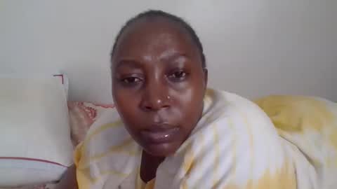 Snapshot of alesha_ chatting on December 2025 07:15:02 AM Noreen Kennth and Emilly online show from December 2025 07:15:02 AM