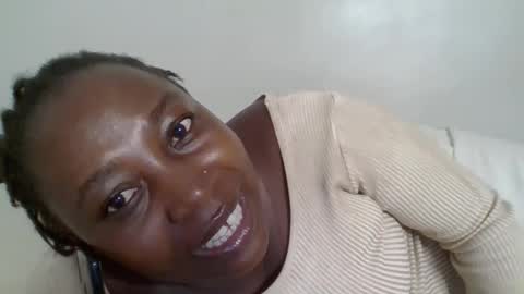 Snapshot of alesha_ chatting on February 2026 07:09:02 AM Noreen Kennth and Emilly online show from February 2026 07:09:02 AM