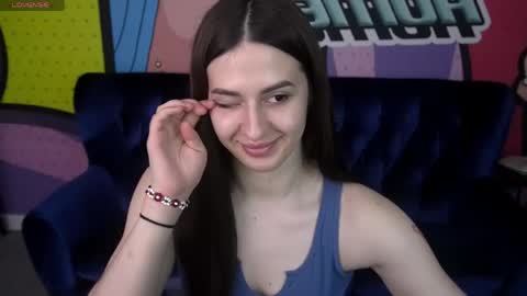 Snapshot of alesiadessmond chatting on May 2026 05:24:01 AM alesiadessmond online show from May 2026 05:24:01 AM