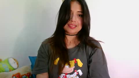 QUEEN OFF MILk  IM BACK  15 NOV online show from February 2026 11:30:01 PM