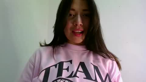 QUEEN OFF MILk  IM BACK  15 NOV online show from April 2026 08:34:02 PM