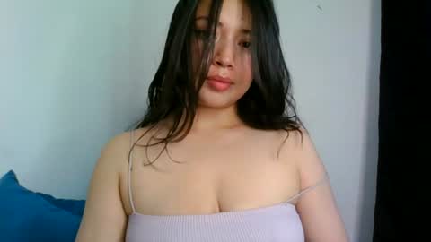 Snapshot of aleska_dollx chatting on June 2026 06:34:02 PM QUEEN OFF MILk IM BACK 15 NOV online show from June 2026 06:34:02 PM