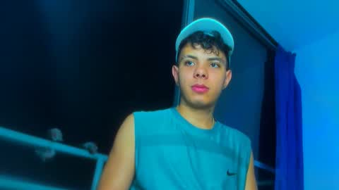 Alessandro online show from November 2025 04:25:02 AM