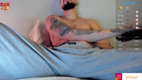 Snapshot of alessandro_dibellucci chatting on December 2024 03:58:01 AM Kciqu3 Independent model online show from December 2024 03:58:01 AM