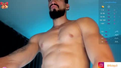 Snapshot of alessandro_dibellucci chatting on January 2025 01:53:01 AM Kciqu3 Independent model online show from January 2025 01:53:01 AM