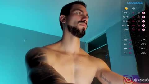 Snapshot of alessandro_dibellucci chatting on March 2025 12:21:01 AM Kciqu3 Independent model online show from March 2025 12:21:01 AM