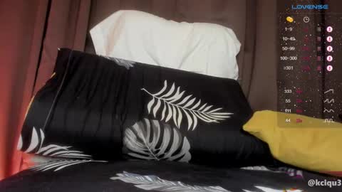 Snapshot of alessandro_dibellucci chatting on March 2025 03:24:01 AM Kciqu3 Independent model online show from March 2025 03:24:01 AM