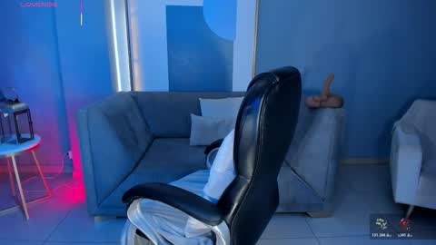 Snapshot of alessaromero chatting on December 2025 07:53:02 PM ALESSA ROMERO online show from December 2025 07:53:02 PM