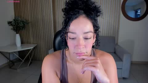 ALESSA ROMERO  online show from February 2026 07:40:01 PM