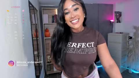 Yy  online show from October 2025 12:33:01 AM