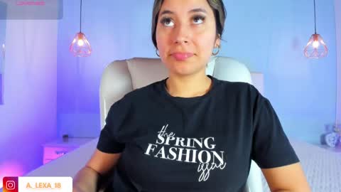 Snapshot of alessia_blaze chatting on April 2026 06:44:01 AM alessia_blaze online show from April 2026 06:44:01 AM