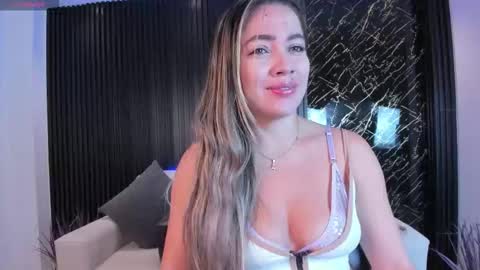 Alessia  Everyday From 0530 to 1430 Col Time online show from September 2025 11:12:02 AM