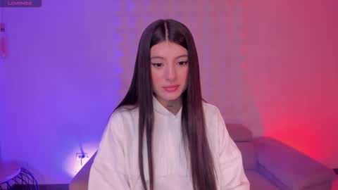 Alessia  online show from November 2025 07:13:02 PM