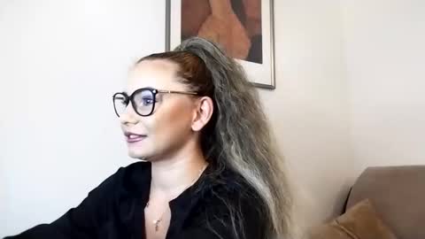 Snapshot of alessiacreed chatting on October 2025 08:18:02 PM AlessiaCreed online show from October 2025 08:18:02 PM