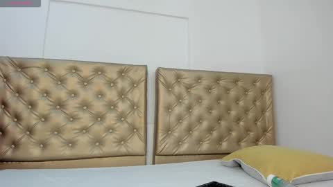 Snapshot of alessiiaa_ chatting on November 2025 09:41:02 PM alessiiaa online show from November 2025 09:41:02 PM