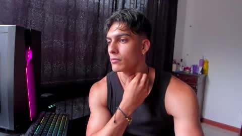 alessio Vale online show from March 2026 08:58:02 PM