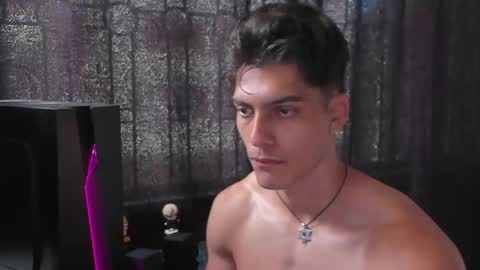 alessio Vale online show from April 2026 02:15:02 PM