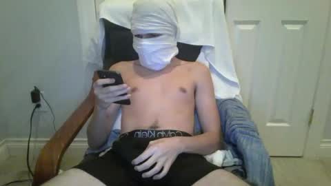 Snapshot of alex1817c chatting on October 2025 07:07:02 AM alex1817c online show from October 2025 07:07:02 AM