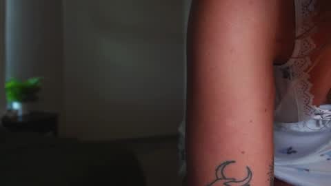 alex  online show from January 2025 08:15:02 PM