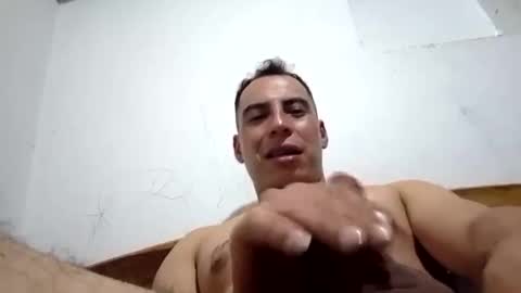 alex_3043089855 online show from November 2025 05:59:01 PM