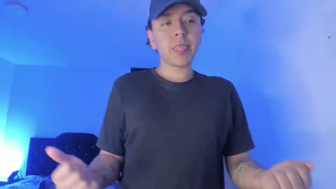 Snapshot of alex__montesco chatting on December 2025 12:15:02 AM Alex online show from December 2025 12:15:02 AM