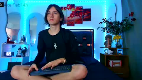 sneider online show from January 2025 06:56:01 PM