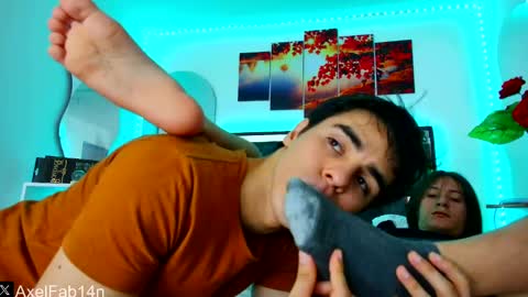 sneider online show from February 2025 09:48:02 PM