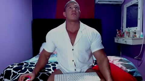 Snapshot of alex_bigcumvez chatting on March 2026 11:21:02 PM perseuz online show from March 2026 11:21:02 PM