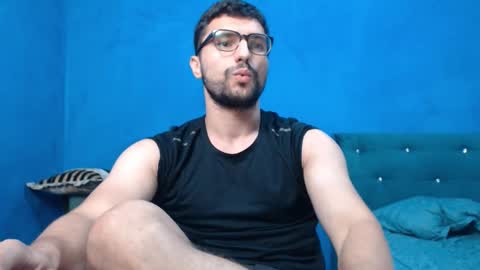 Alex online show from September 2025 01:06:02 AM