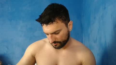 Snapshot of alex_blu chatting on June 2026 08:22:02 PM Alex online show from June 2026 08:22:02 PM