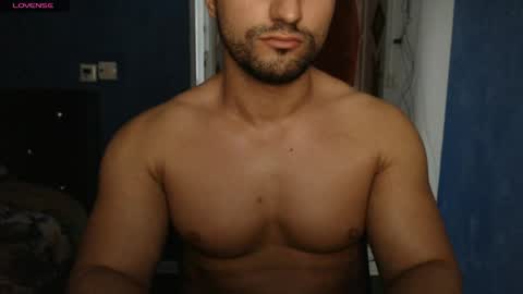 Snapshot of alex_blu chatting on July 2026 07:16:01 PM Alex online show from July 2026 07:16:01 PM