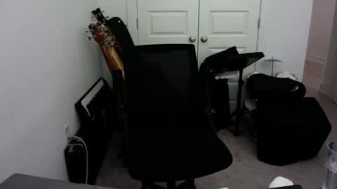 Snapshot of alex_boycd chatting on February 2026 05:24:01 PM alex_boycd online show from February 2026 05:24:01 PM