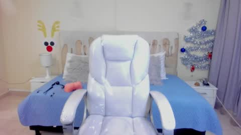 alex online show from December 2024 12:29:02 PM