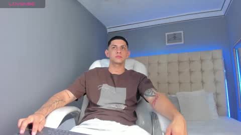 alex online show from September 2025 12:19:01 PM